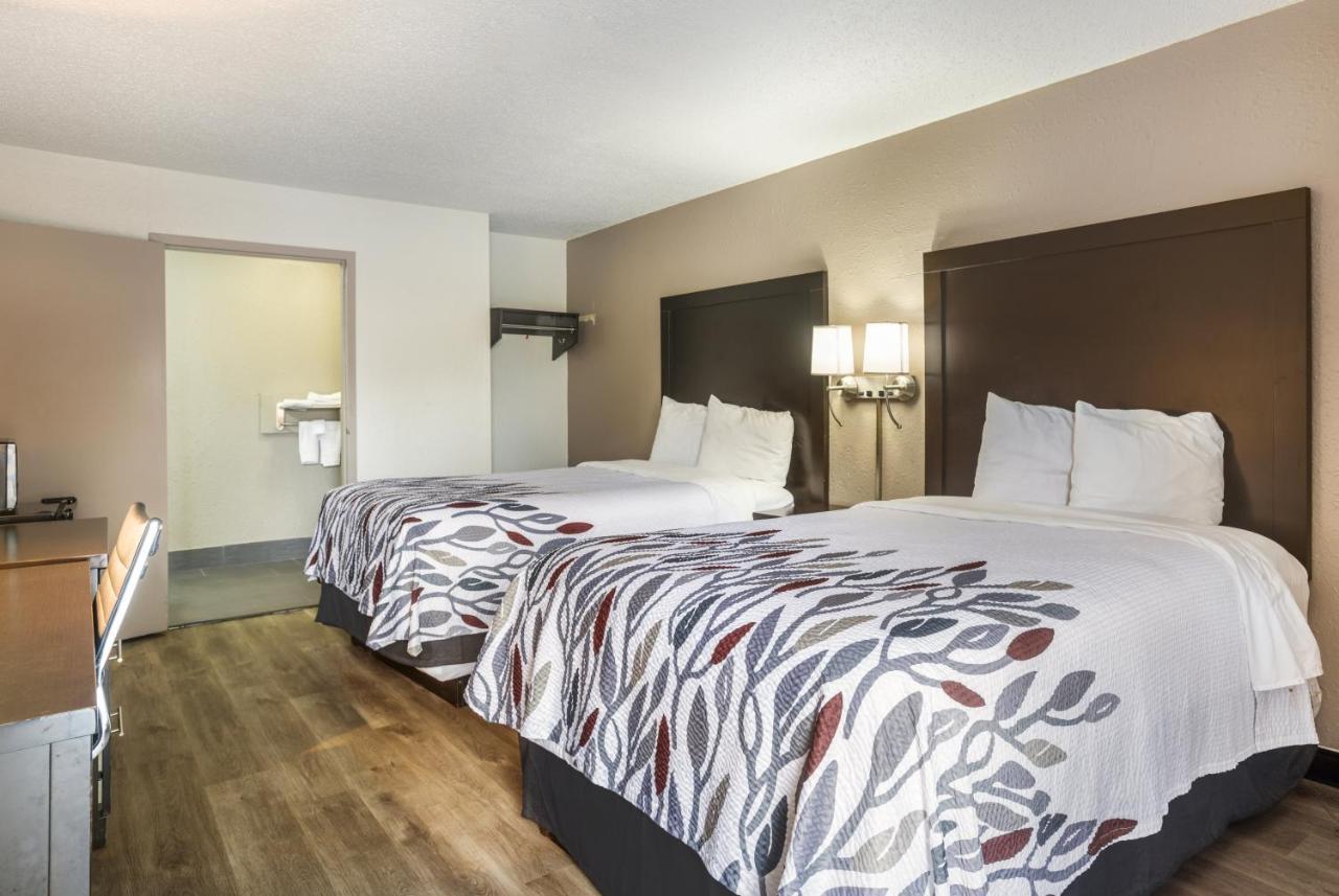 Red Roof Inn Savannah - Southside/Midtown Екстериор снимка